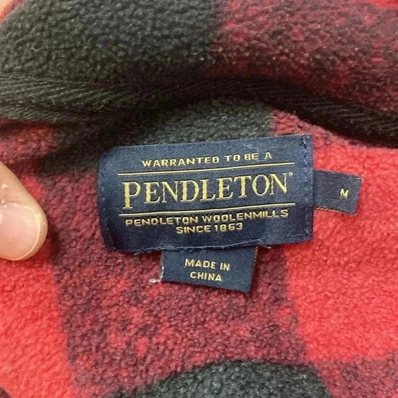 Warranted to be a Pendleton fleece Buffalo print quarter zip pullover - Picture 10 of 10